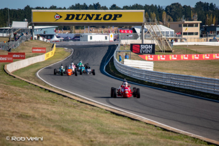 Formula Vee racing at Symmons Plains